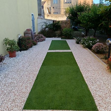 Casa Vacanze Il Giardino Villamassargia Ngoại thất bức ảnh