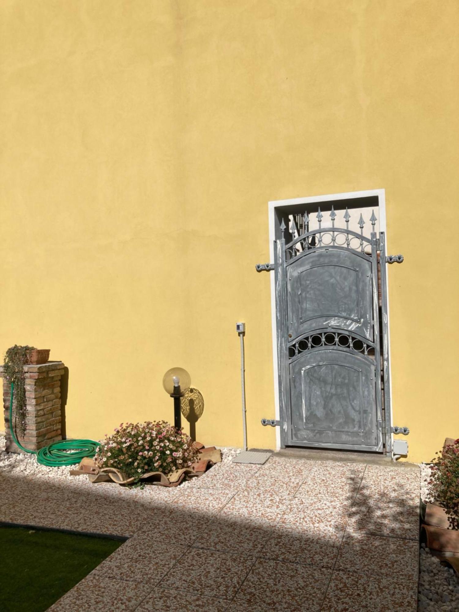 Casa Vacanze Il Giardino Villamassargia Ngoại thất bức ảnh