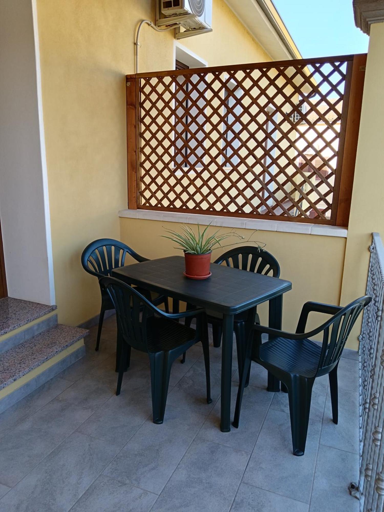 Casa Vacanze Il Giardino Villamassargia Ngoại thất bức ảnh